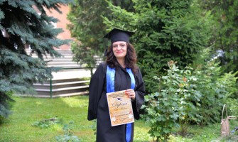 Toca Absolvire Abrud / Esarfe Absolvire in Abrud | Robe Absolvire de Vanzare in Abrud