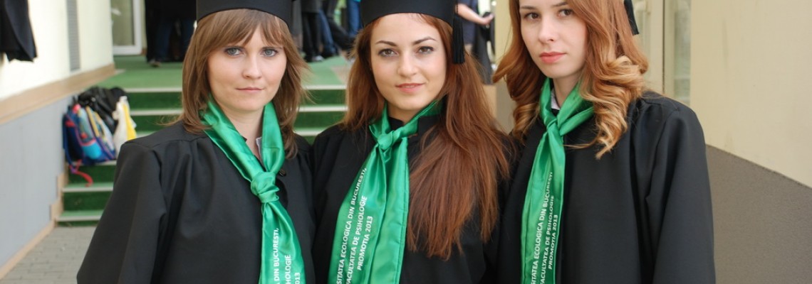Toca Absolvire Mures / Esarfe Absolvire in Mures | Robe Absolvire de Vanzare in Mures Toca Absolvire Mures / Esarfe Absolvire in Mures | Robe Absolvire de Vanzare in Mures