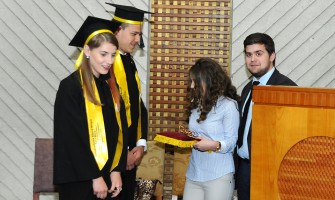 Toca Absolvire Pucioasa / Esarfe Absolvire in Pucioasa | Robe Absolvire de Vanzare in Pucioasa